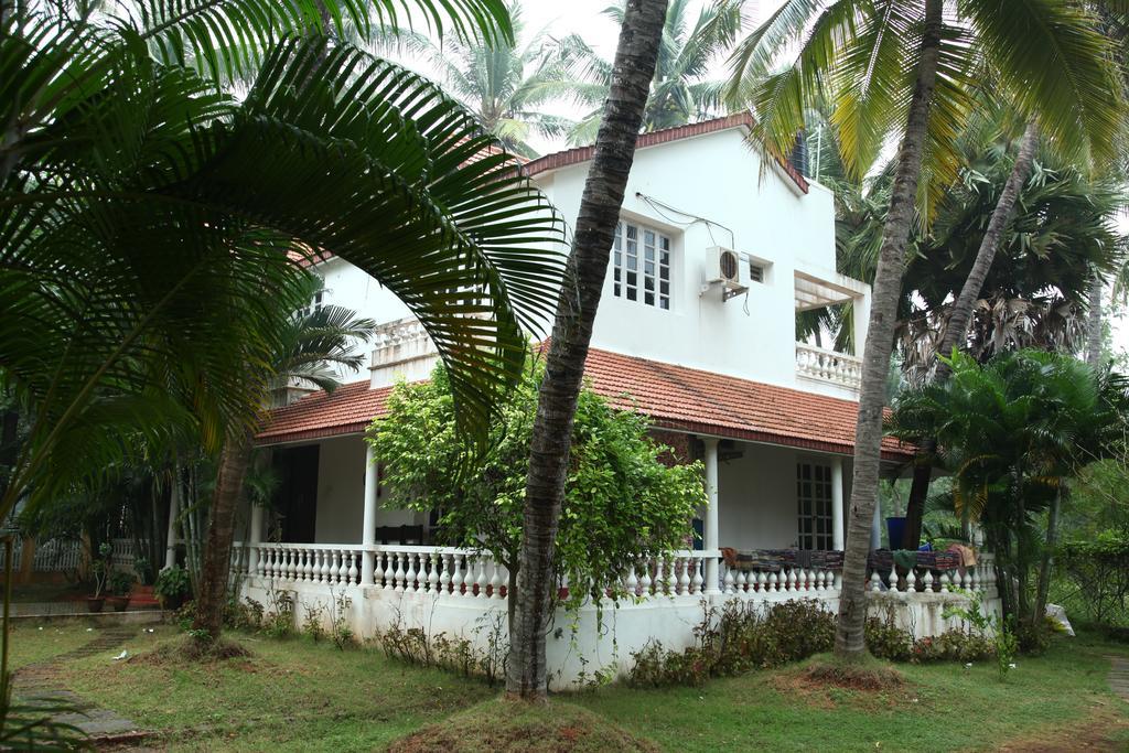 Prince Park Pondicherry Esterno foto