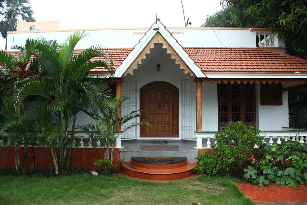 Prince Park Pondicherry Esterno foto