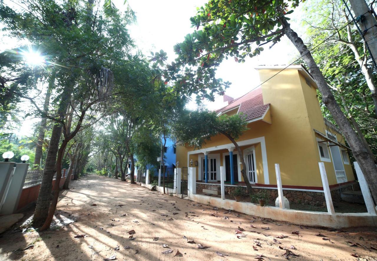 Prince Park Pondicherry Esterno foto